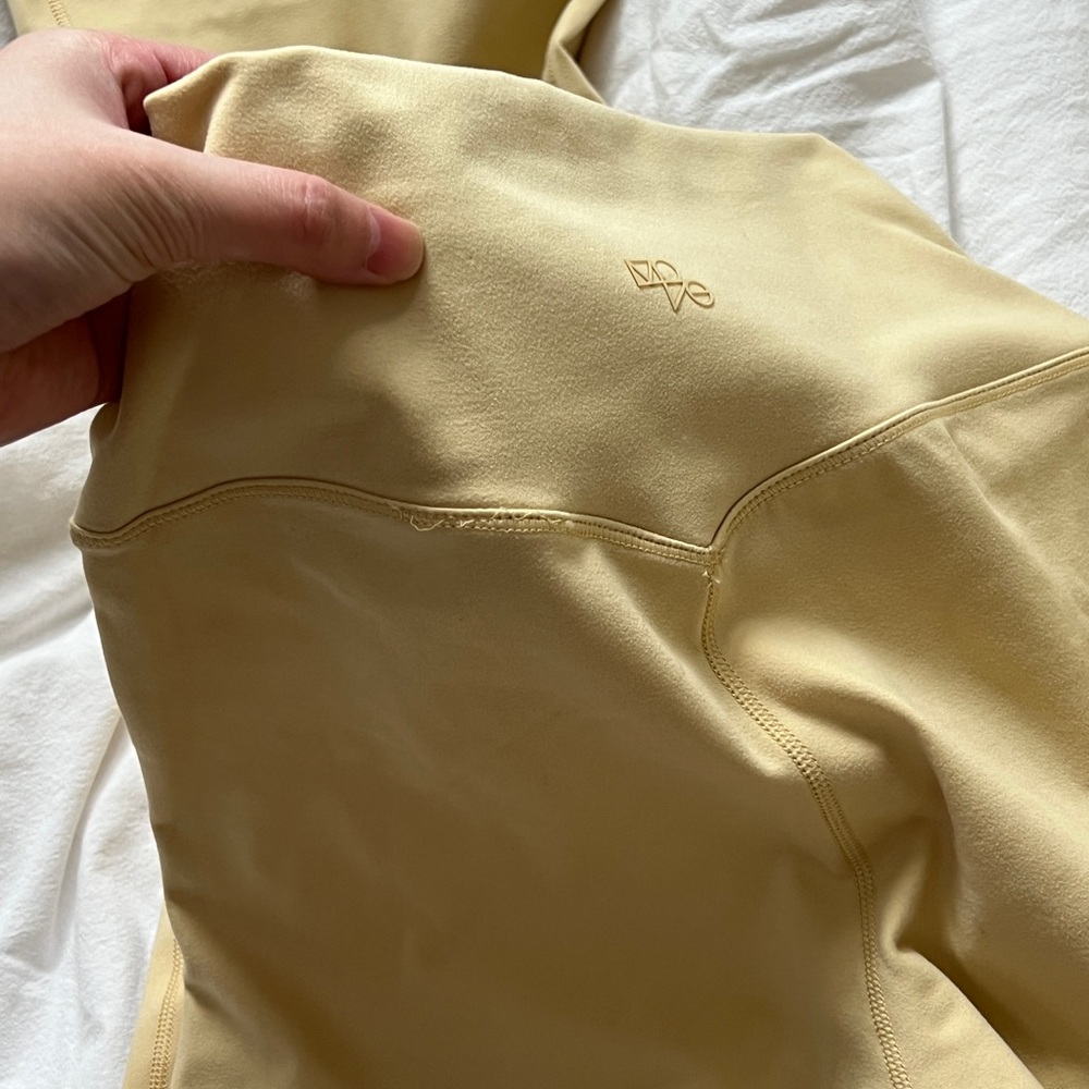 H&M Softmove Buttery Yellow Leggings Flare & Tapered - Picture 4 of 11